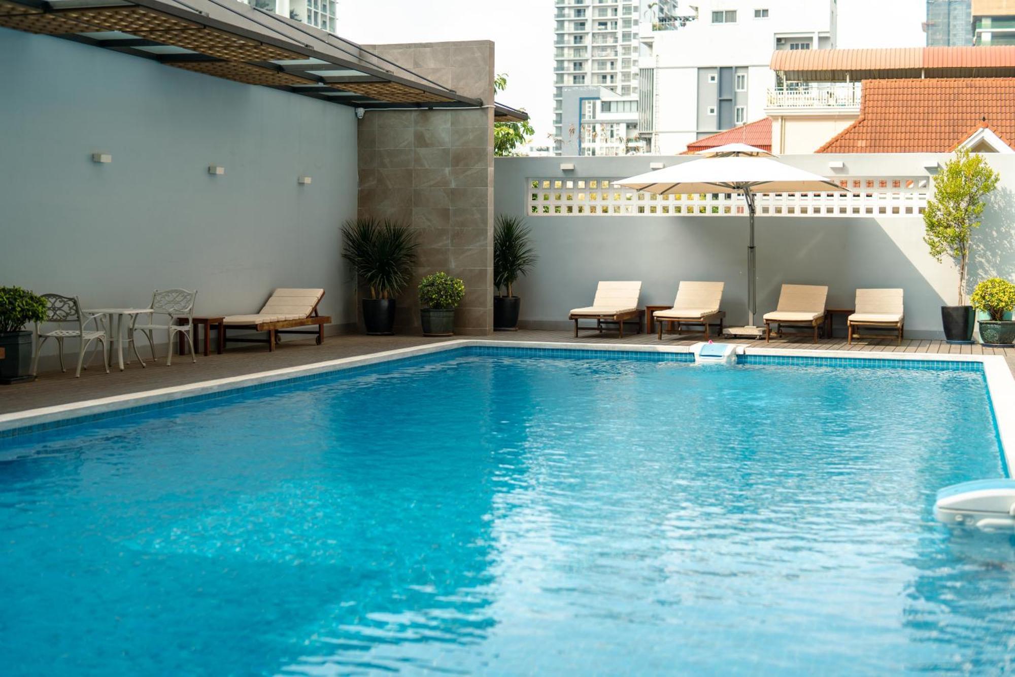 Hamptons Apartments Phnom Penh Exterior foto