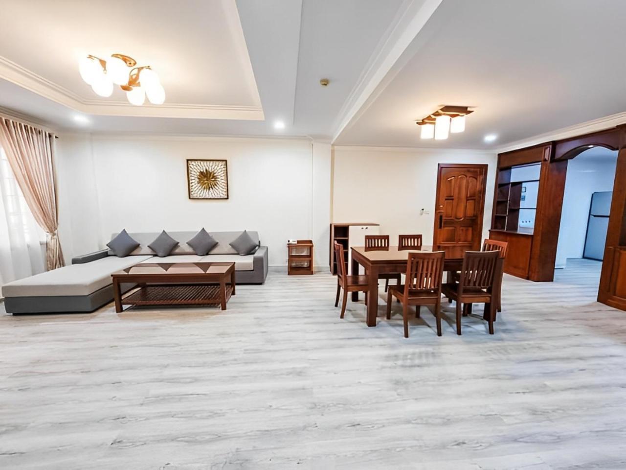 Hamptons Apartments Phnom Penh Exterior foto