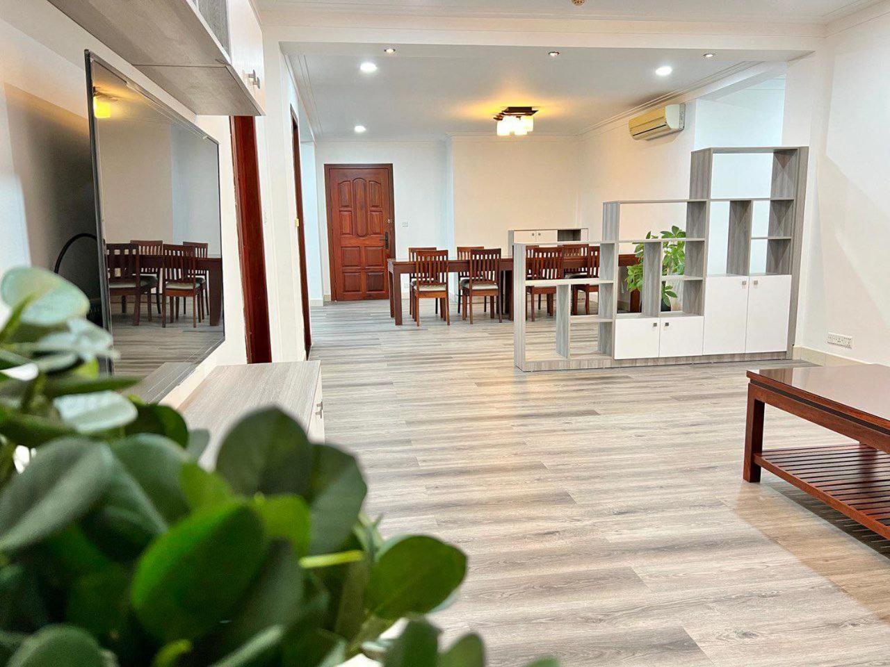 Hamptons Apartments Phnom Penh Exterior foto